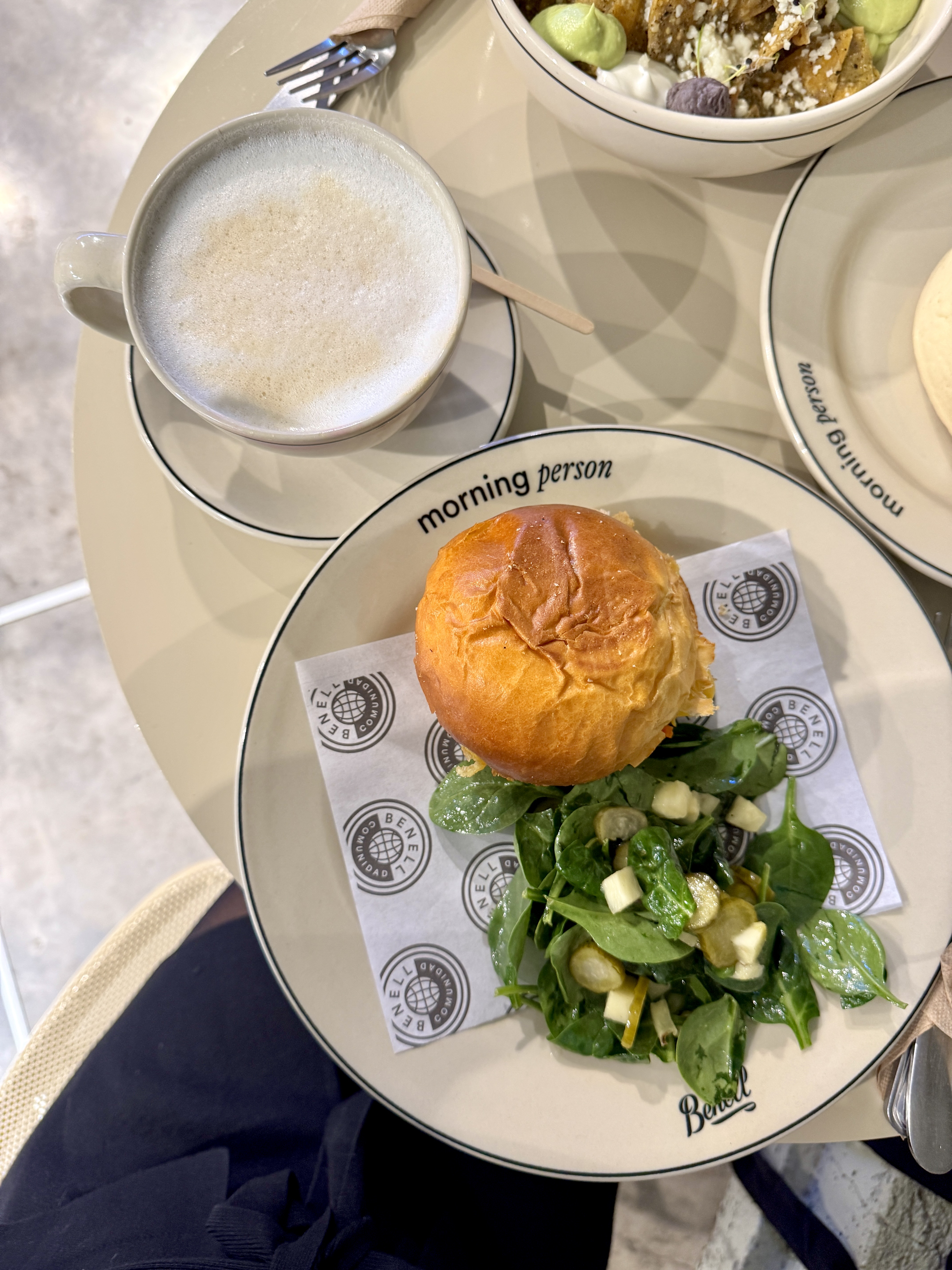 Casa Benell  menú desayuno roma norte