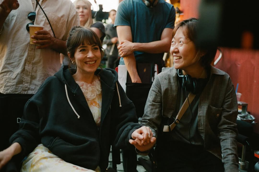 Dakota Johnson y Celine Song